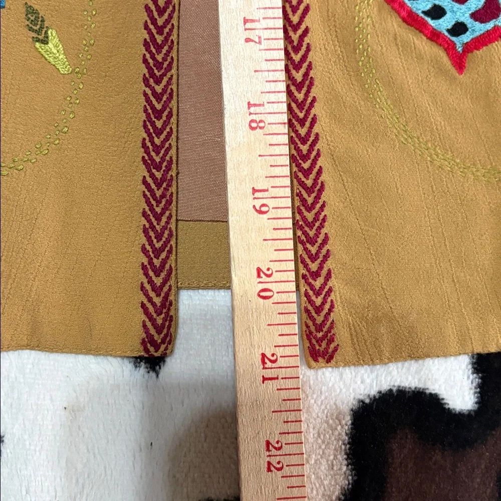 Double D Ranch Vintage Tan Vest with Embroidery; Size M - Picture 14 of 14